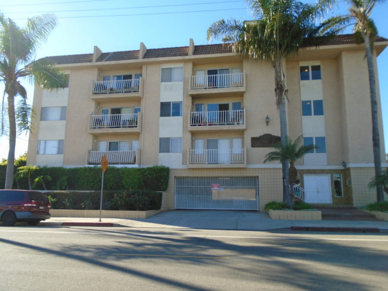 1 front Bldg view (2)