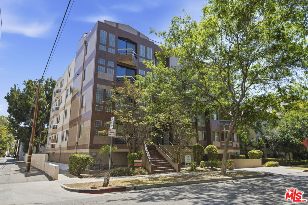 property image1