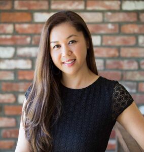 Hisae Mukai / 向井久恵(Salesperson)